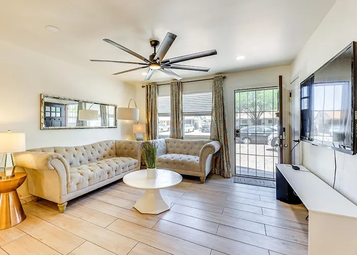 3 Mi To Dtwn Mesa: W/ Fenced Backyard! Mesa